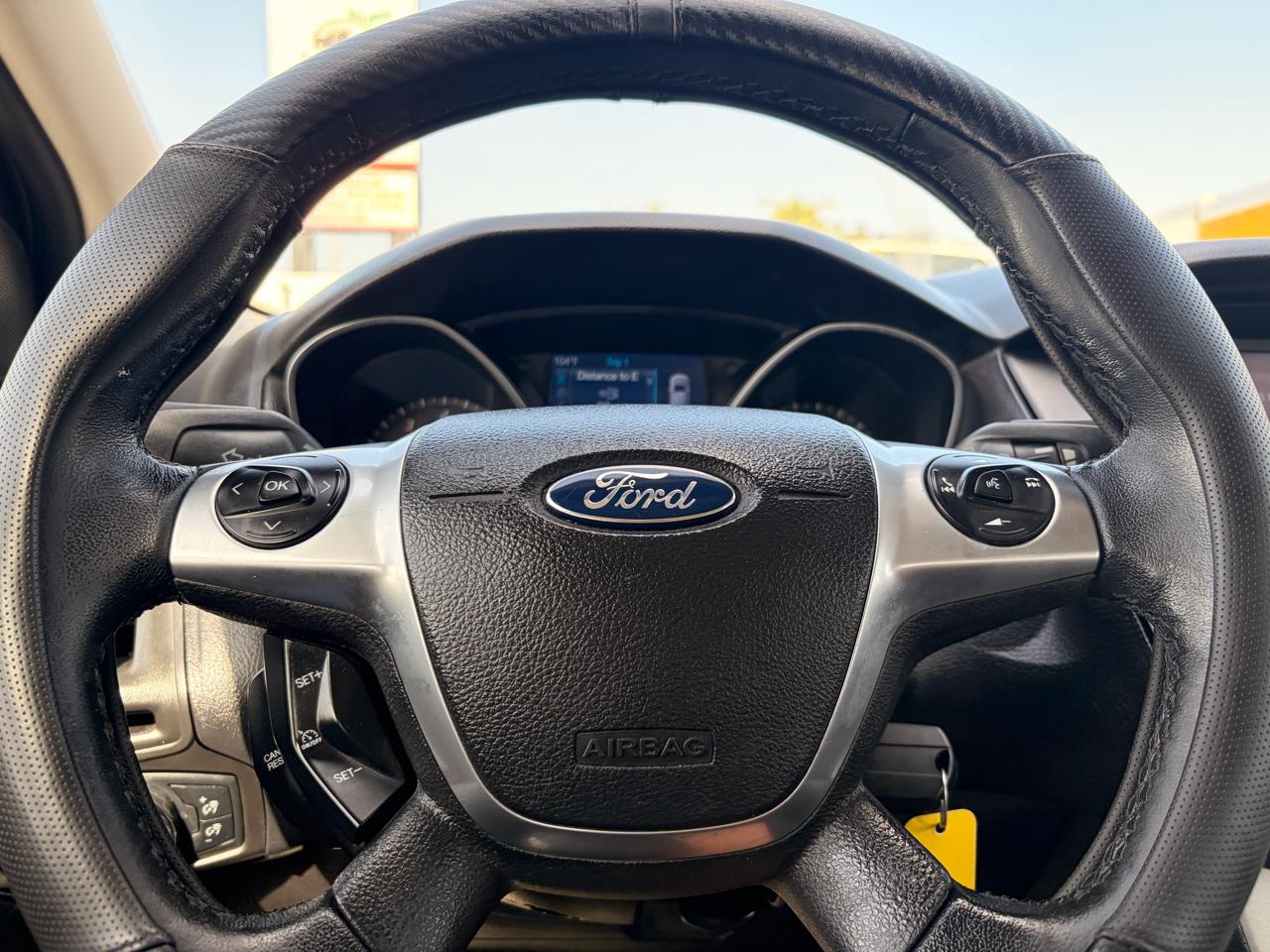 Ford Focus SE Hatch 2014
