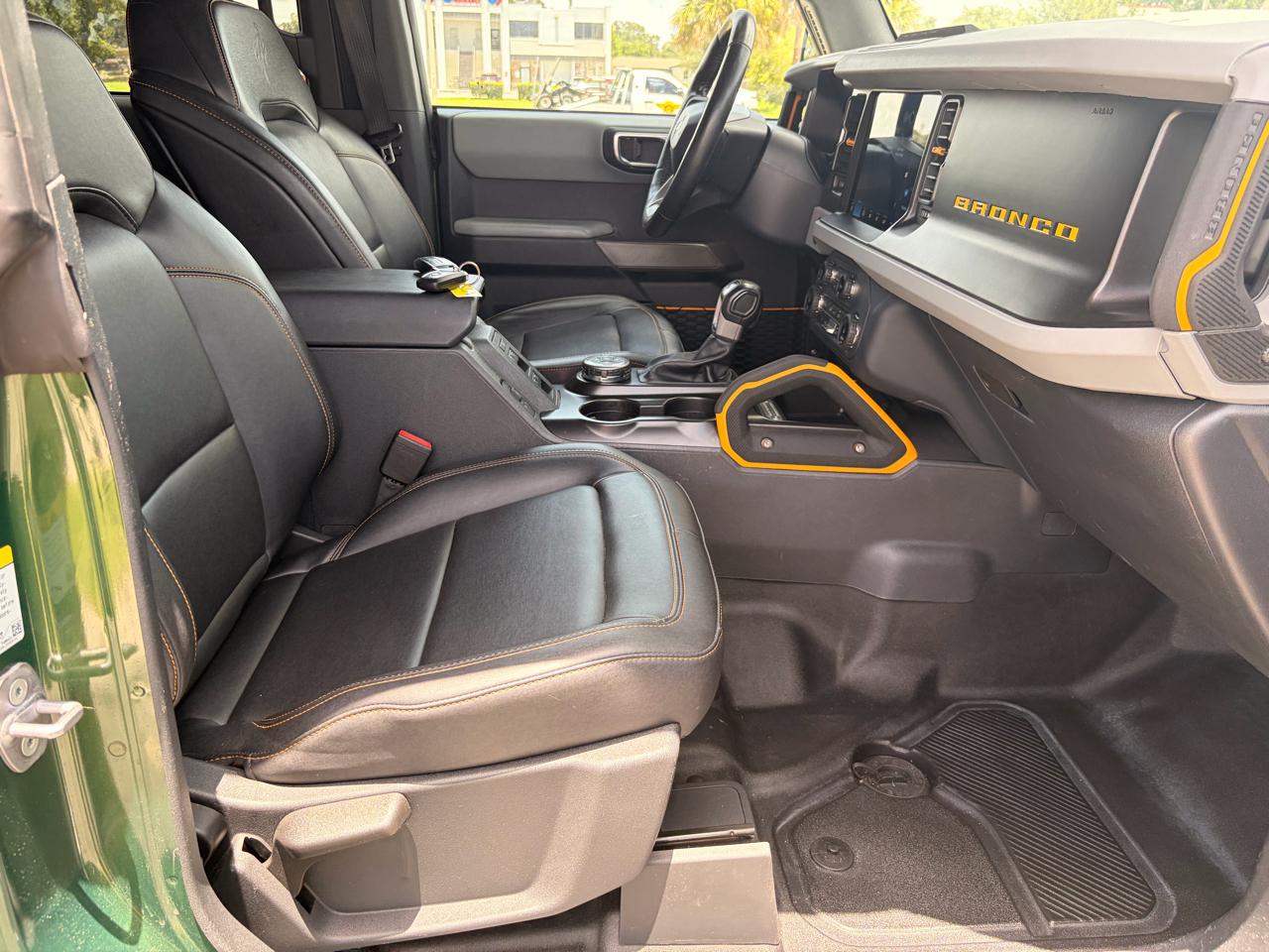 Ford Bronco Base 4-Door w/Advanced 2022