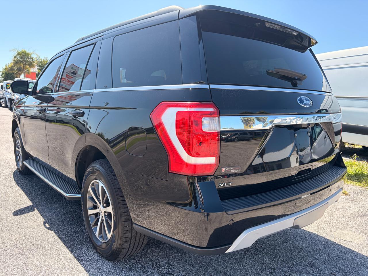 Ford Expedition XLT 4WD 2018