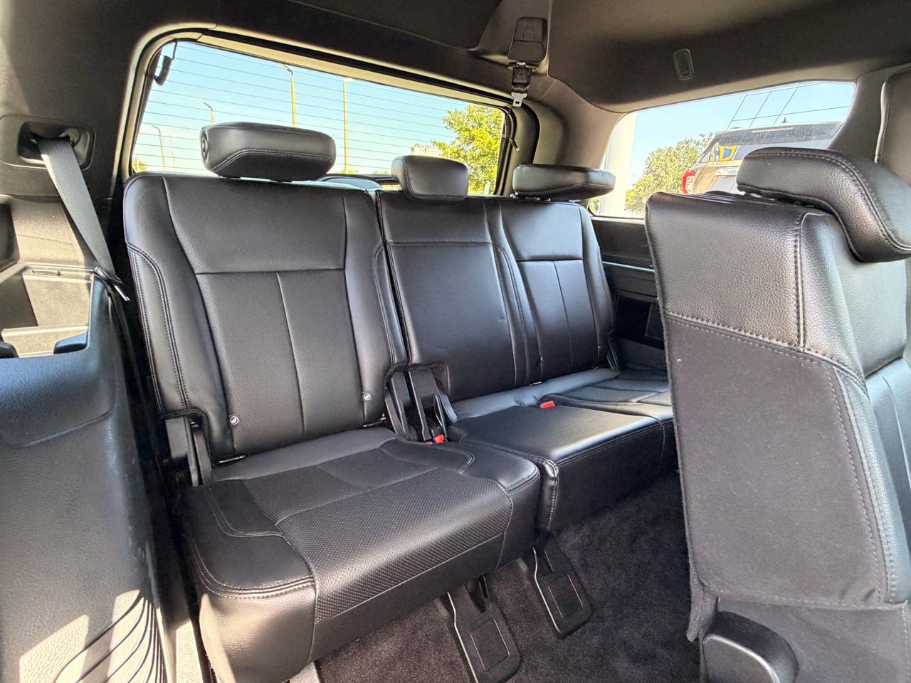 Ford Expedition XLT 4WD 2018