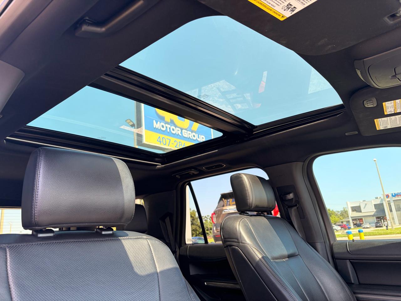 Ford Expedition XLT 4WD 2018