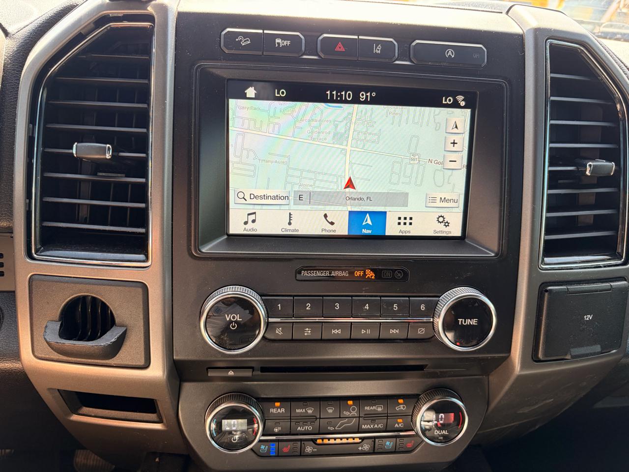 Ford Expedition XLT 4WD 2018