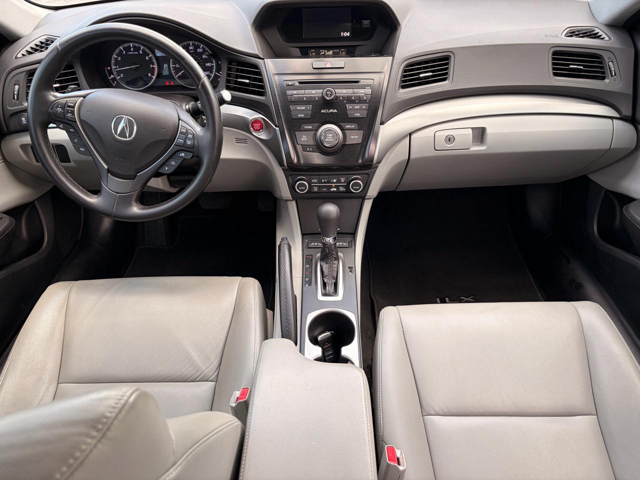 Acura ILX 8-Spd AT w/ AcuraWatch Plus Package 2017
