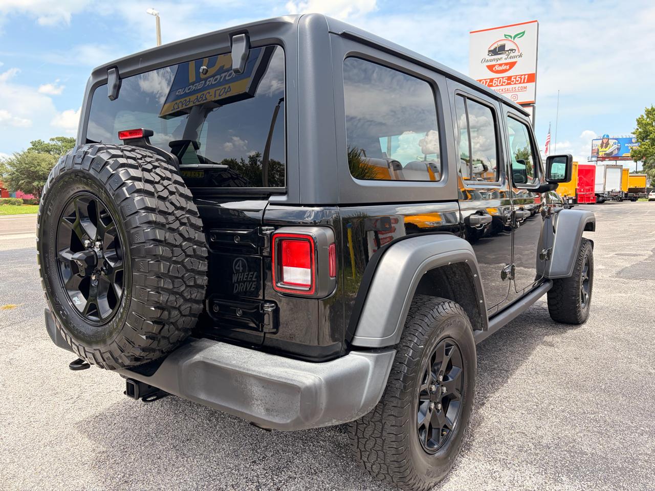 Jeep Wrangler Unlimited Sport 2021