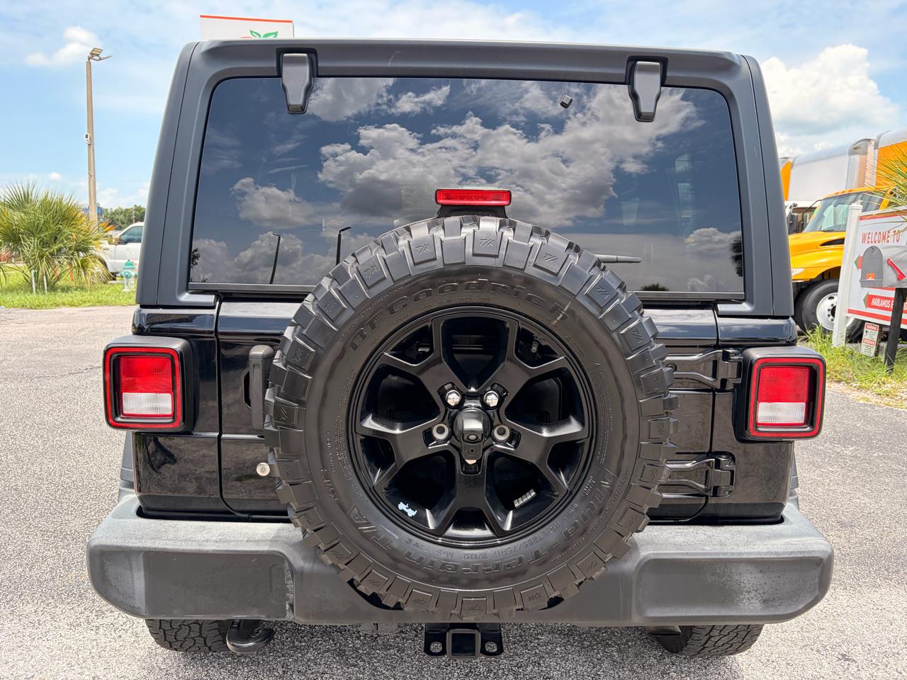 Jeep Wrangler Unlimited Sport 2021