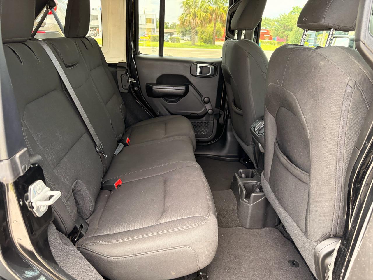 Jeep Wrangler Unlimited Sport 2021