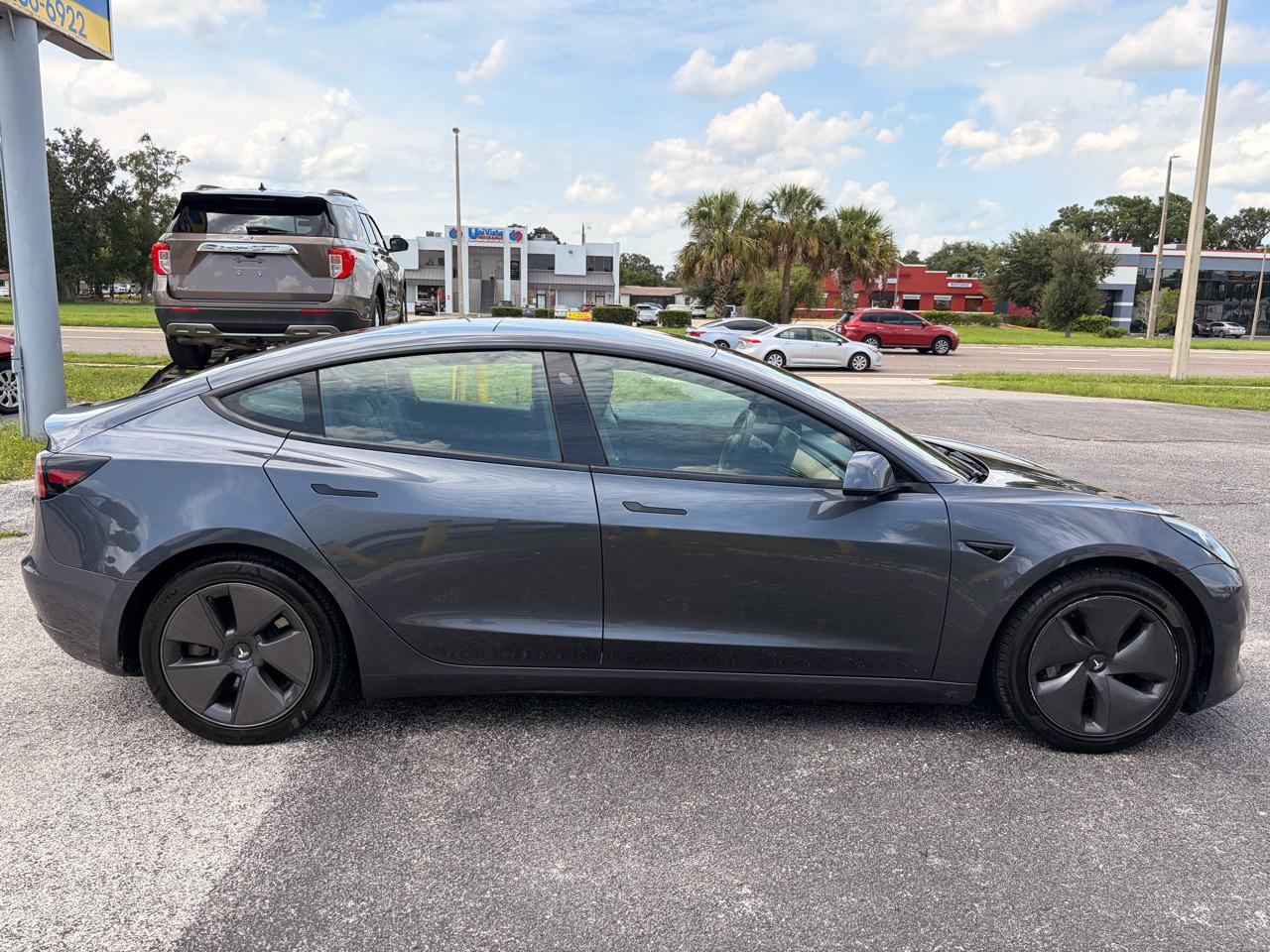 Tesla Model 3 Standard Range Plus 2021
