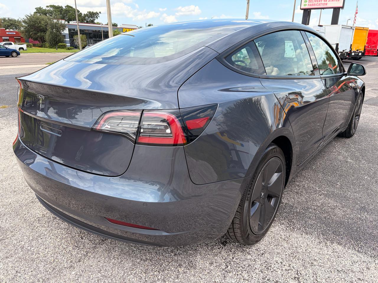 Tesla Model 3 Standard Range Plus 2021