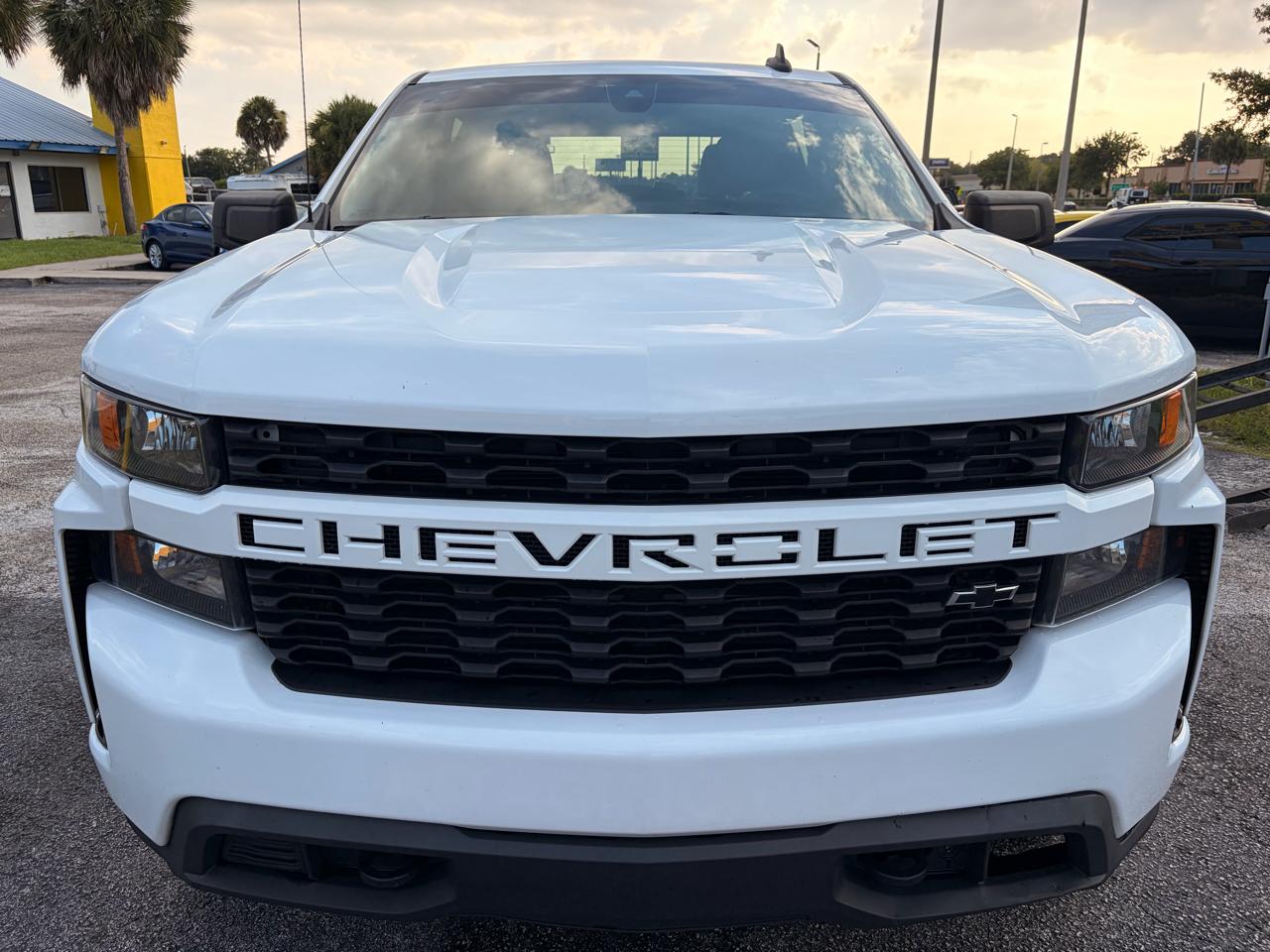 Chevrolet Silverado 1500 Limited Custom Crew Cab Short Box 2WD 2022