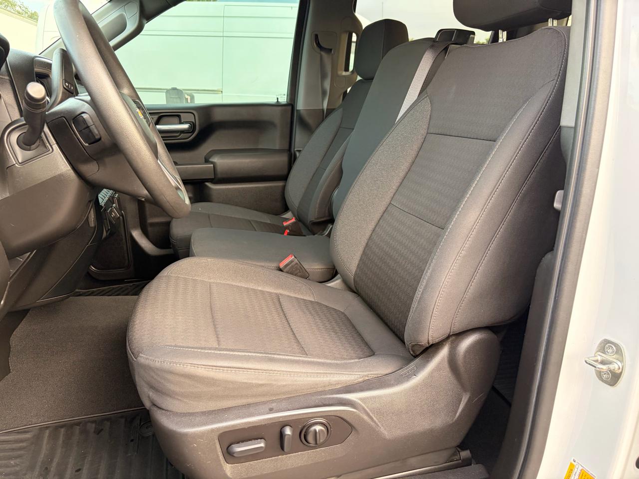 Chevrolet Silverado 1500 Limited Custom Crew Cab Short Box 2WD 2022