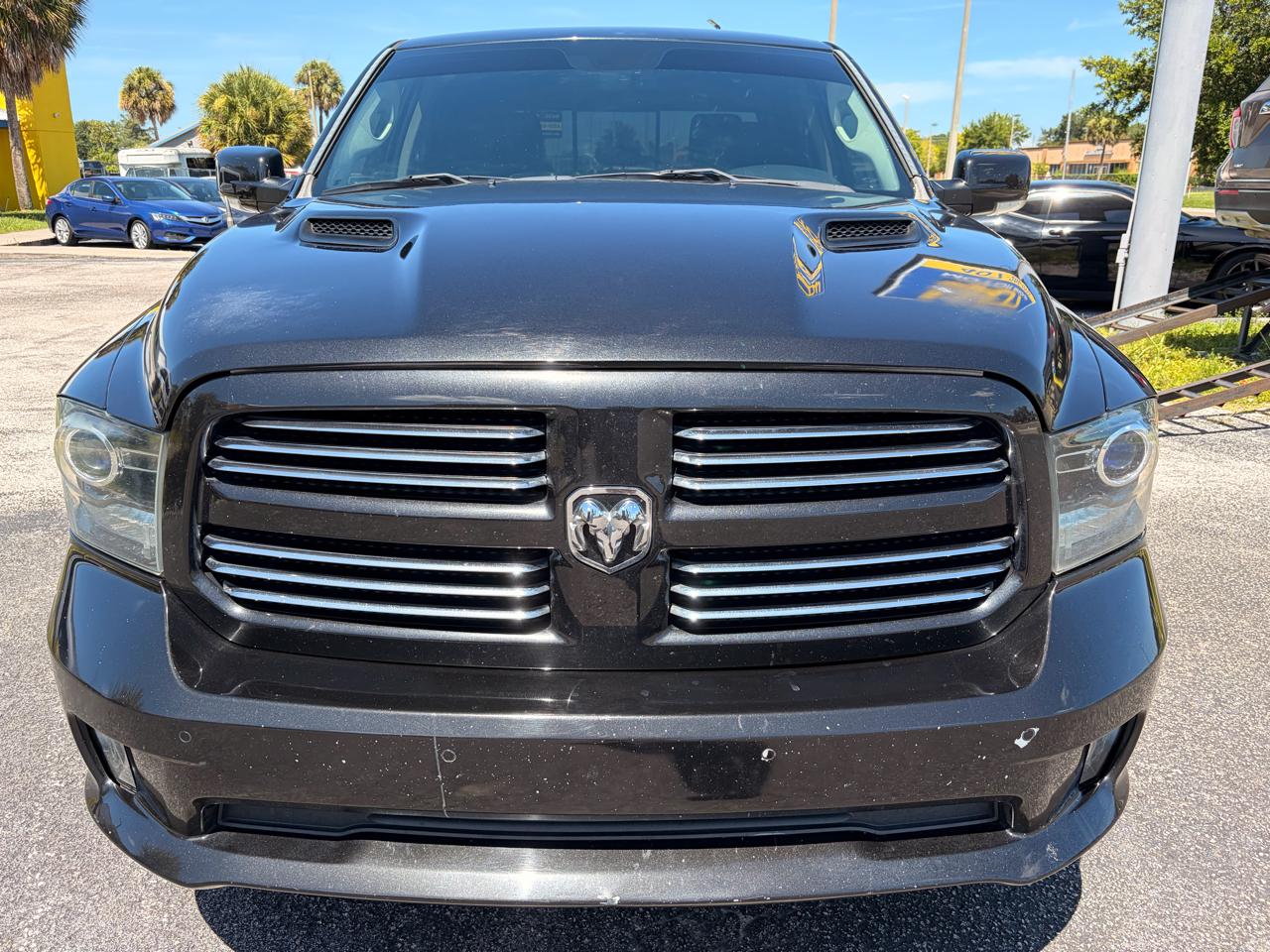 RAM 1500 2WD Crew Cab 149" Sport 2017