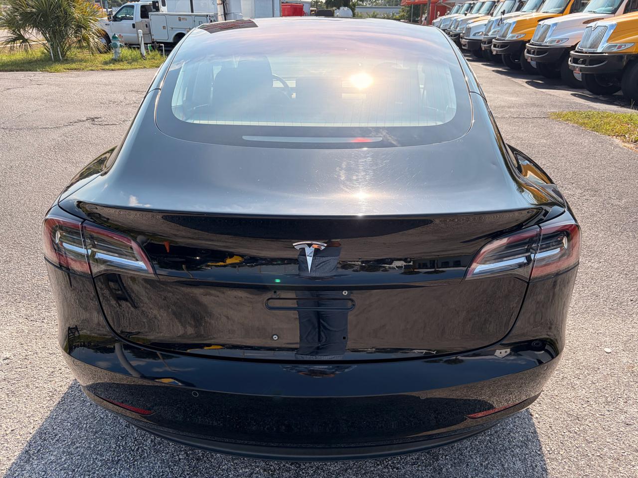 Tesla Model 3 Long Range 4D Sedan RWD 2018