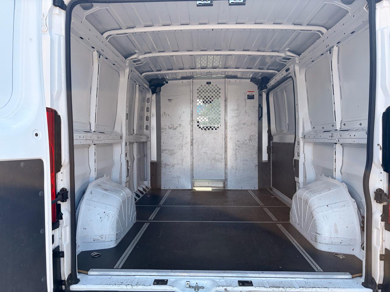 RAM Promaster 1500 Low Roof Tradesman 136-in. WB 2019