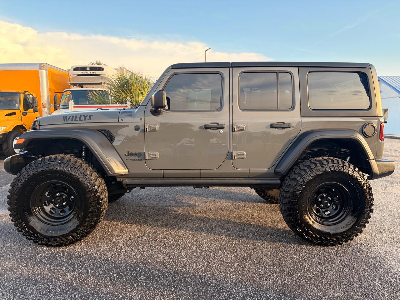 Jeep Wrangler Unlimited Sport 2020