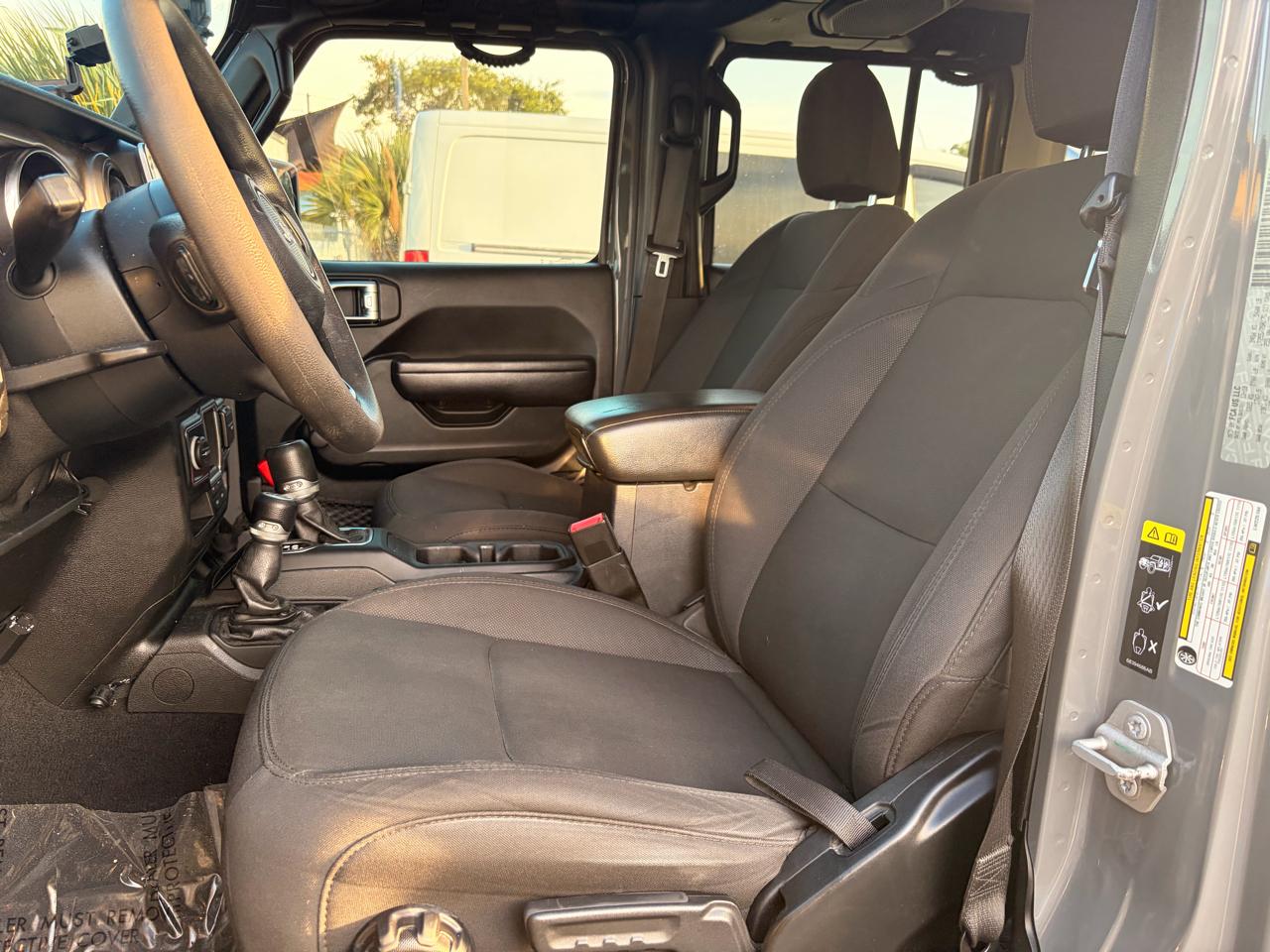 Jeep Wrangler Unlimited Sport 2020
