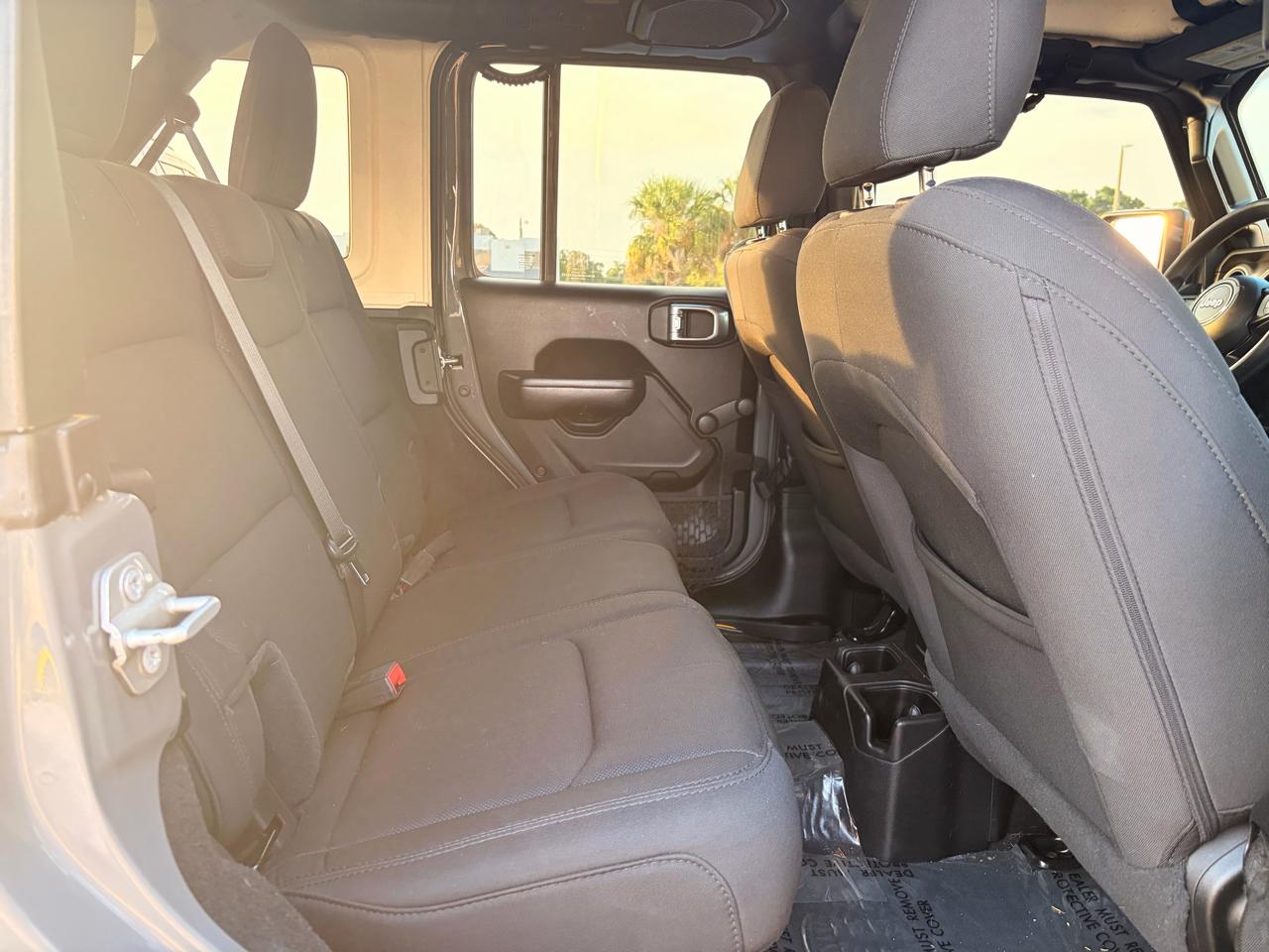 Jeep Wrangler Unlimited Sport 2020