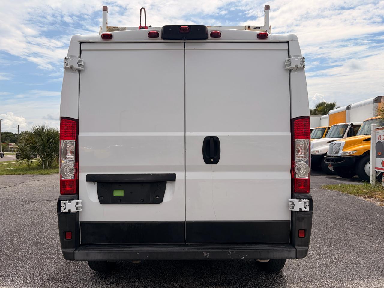 RAM Promaster 1500 Low Roof Tradesman 118-in. WB 2019