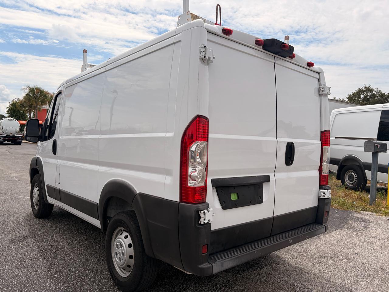 RAM Promaster 1500 Low Roof Tradesman 118-in. WB 2019