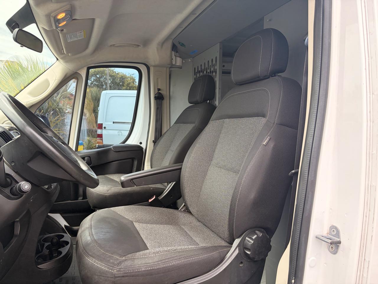 RAM Promaster 1500 Low Roof Tradesman 118-in. WB 2019
