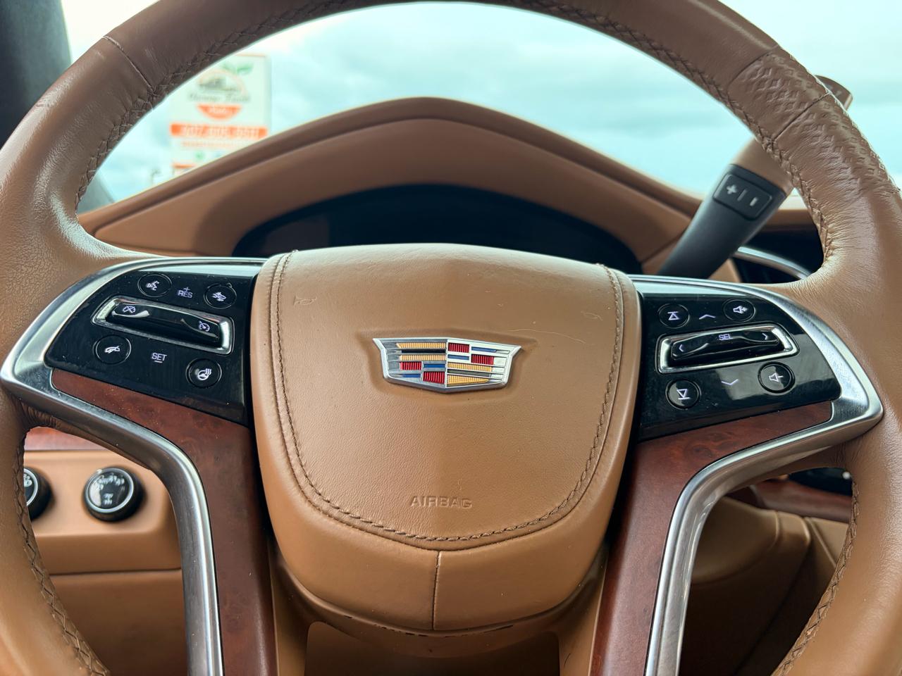 Cadillac Escalade ESV Platinum 4WD 2017