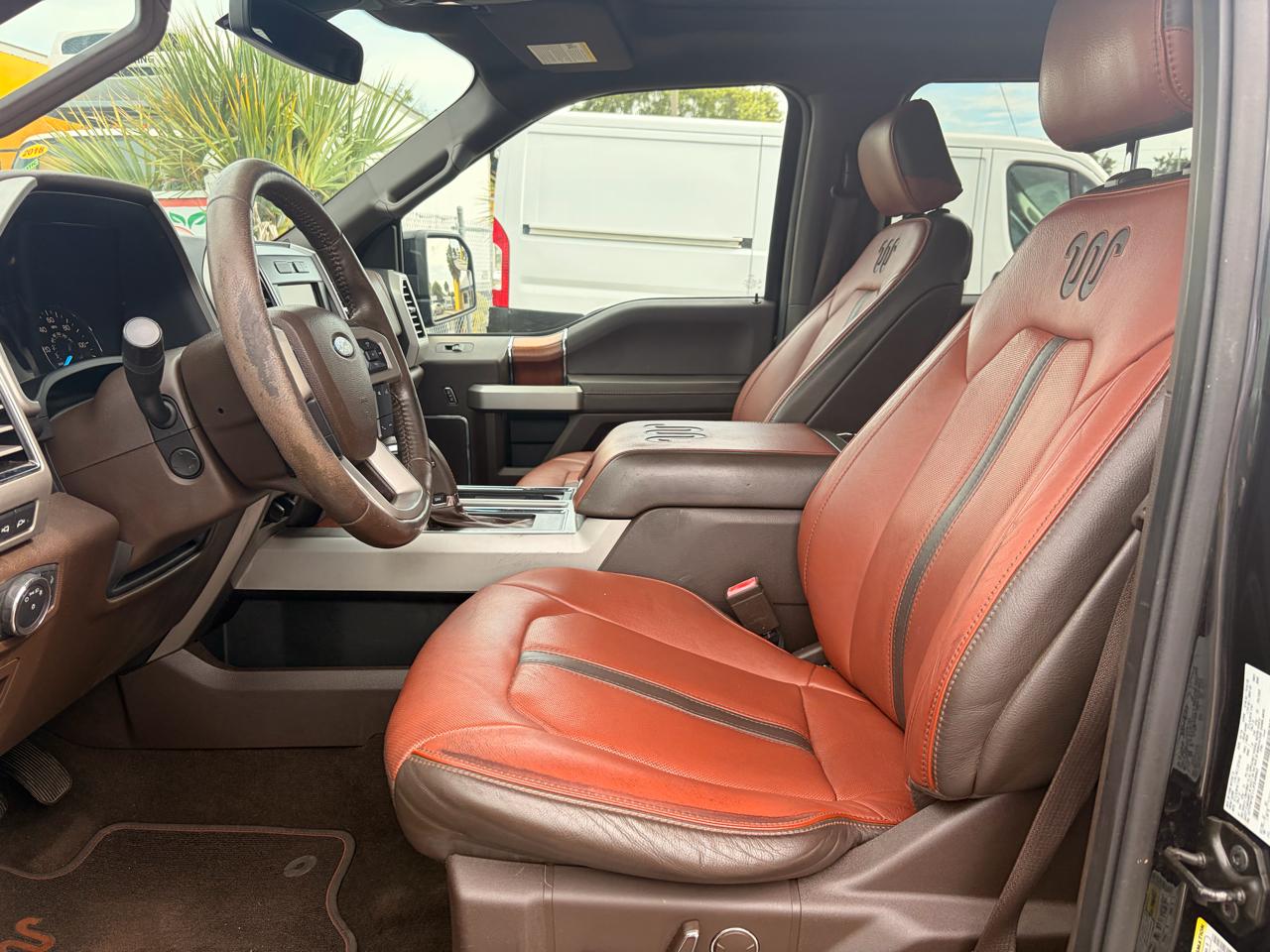 Ford F-150 4WD SuperCrew 145" King Ranch 2018