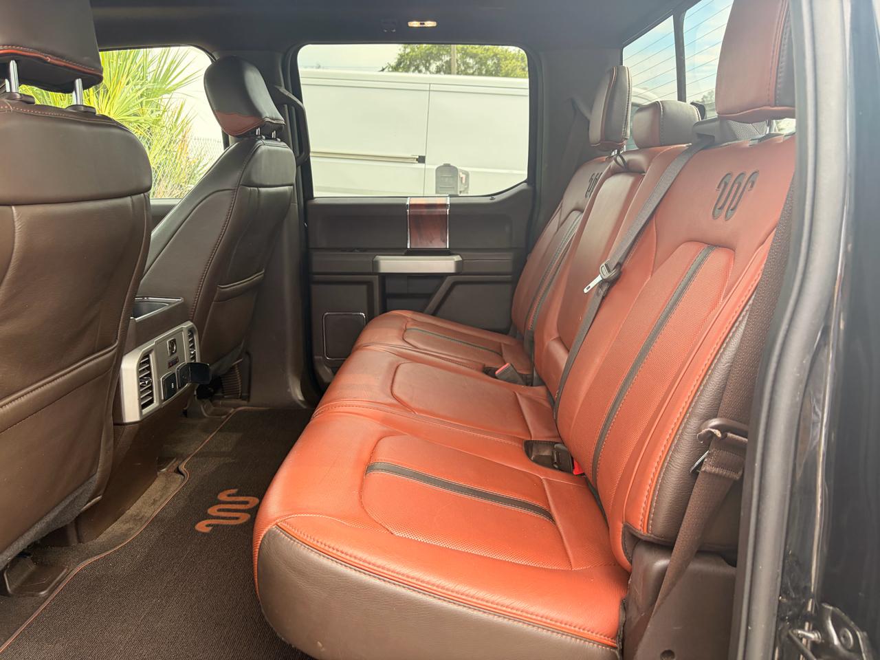 Ford F-150 4WD SuperCrew 145" King Ranch 2018