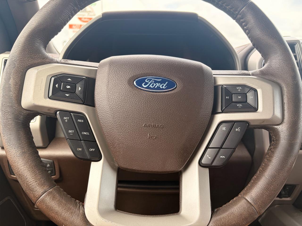 Ford F-150 4WD SuperCrew 145" King Ranch 2018