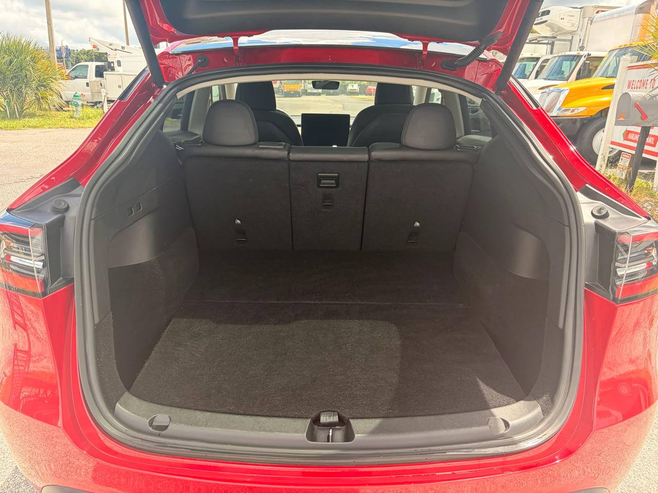 Tesla Model Y Long Range 2022