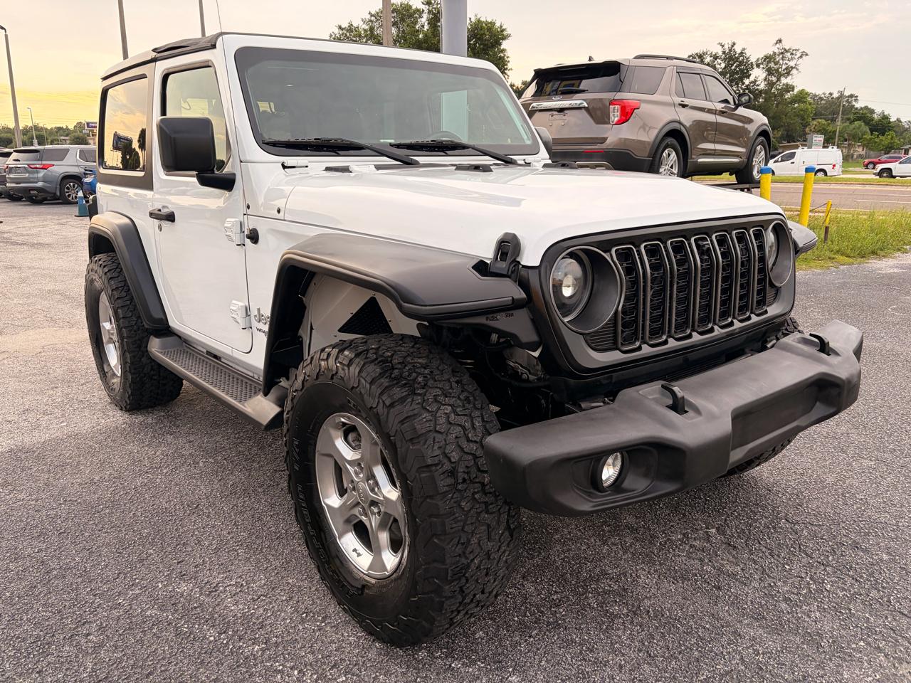 Jeep Wrangler Sport 4WD 2018