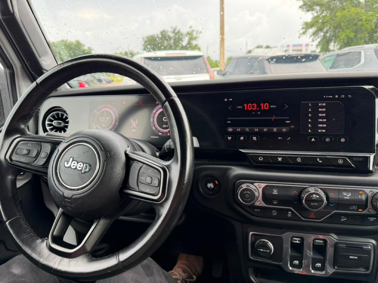Jeep Wrangler Sport 4WD 2018