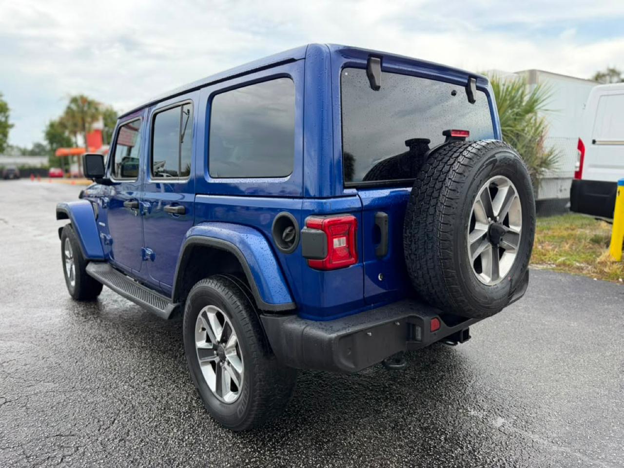 Jeep Wrangler Unlimited Sahara 2018