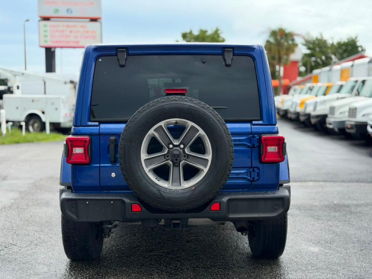 Jeep Wrangler Unlimited Sahara 2018