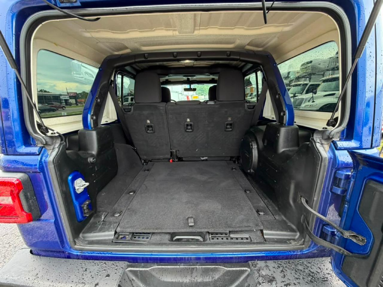 Jeep Wrangler Unlimited Sahara 2018