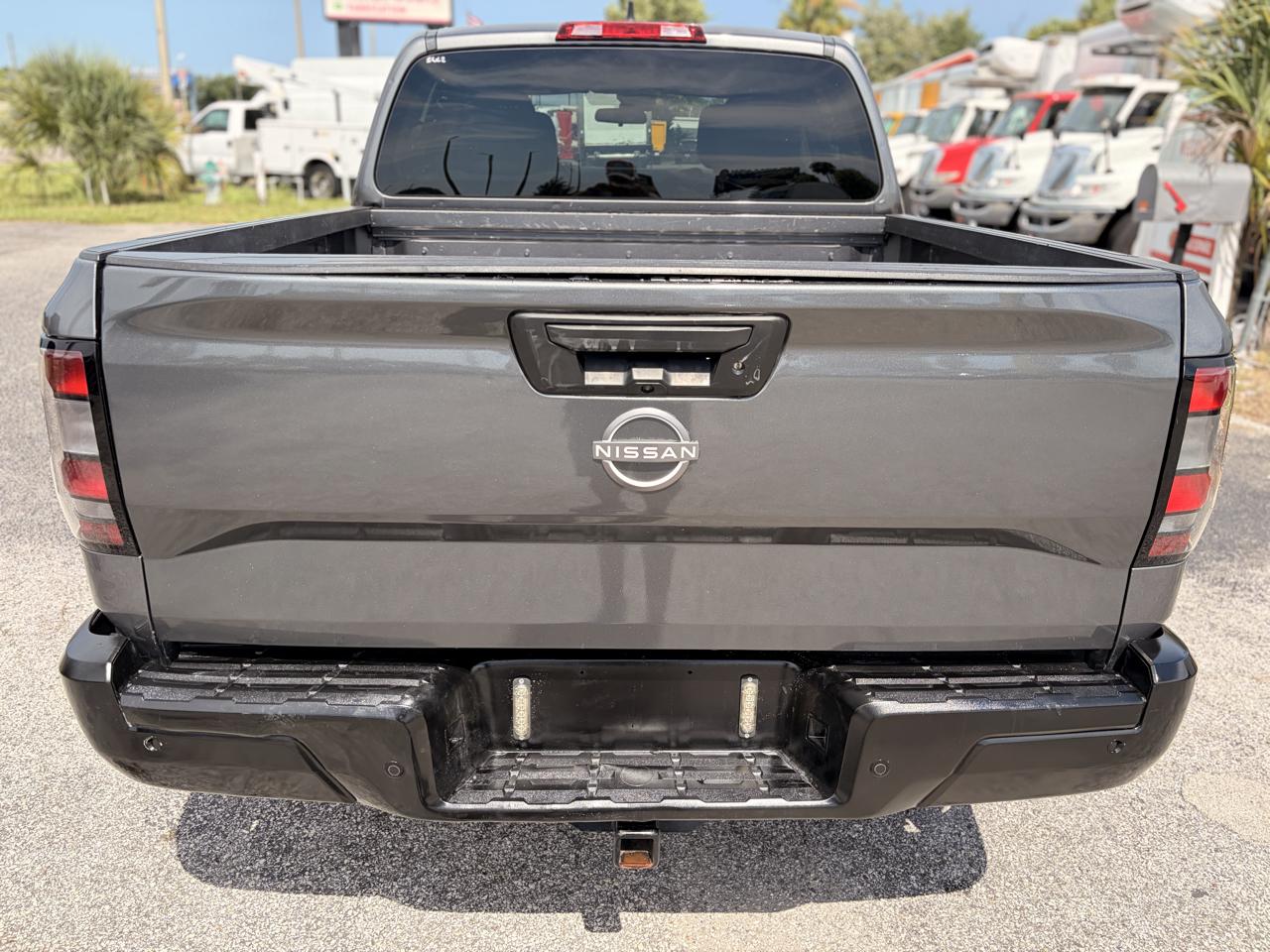 Nissan Frontier S Crew Cab 2WD 2022