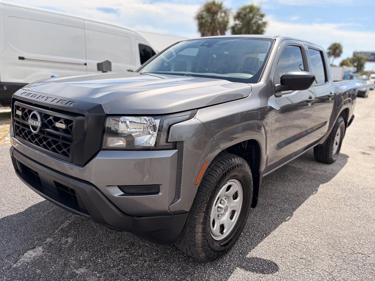 Nissan Frontier S Crew Cab 2WD 2022
