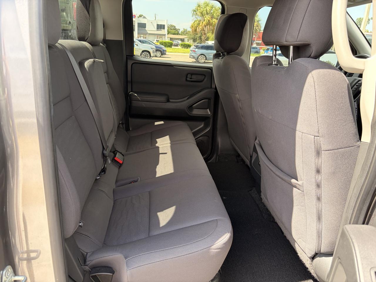 Nissan Frontier S Crew Cab 2WD 2022