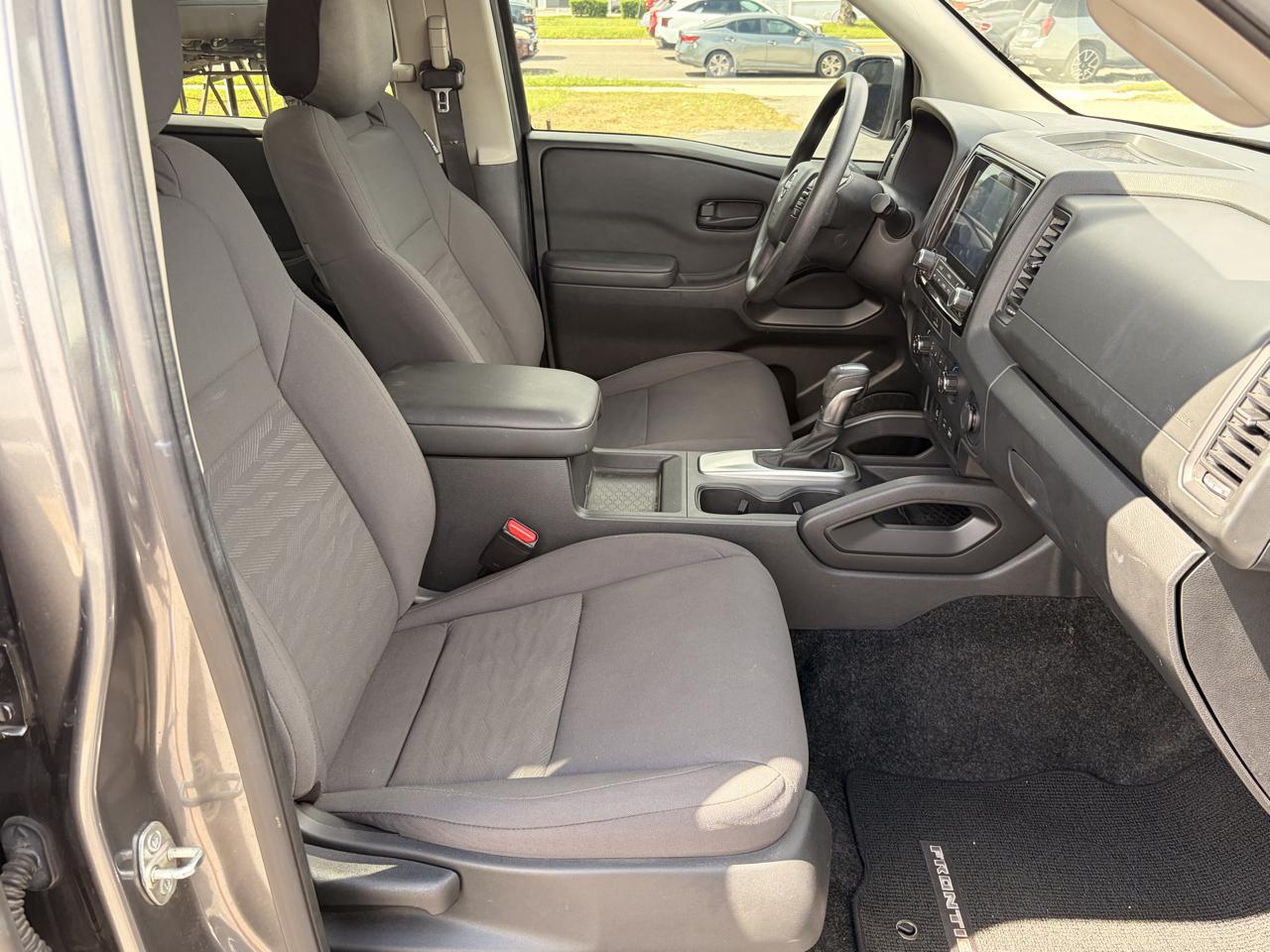 Nissan Frontier S Crew Cab 2WD 2022
