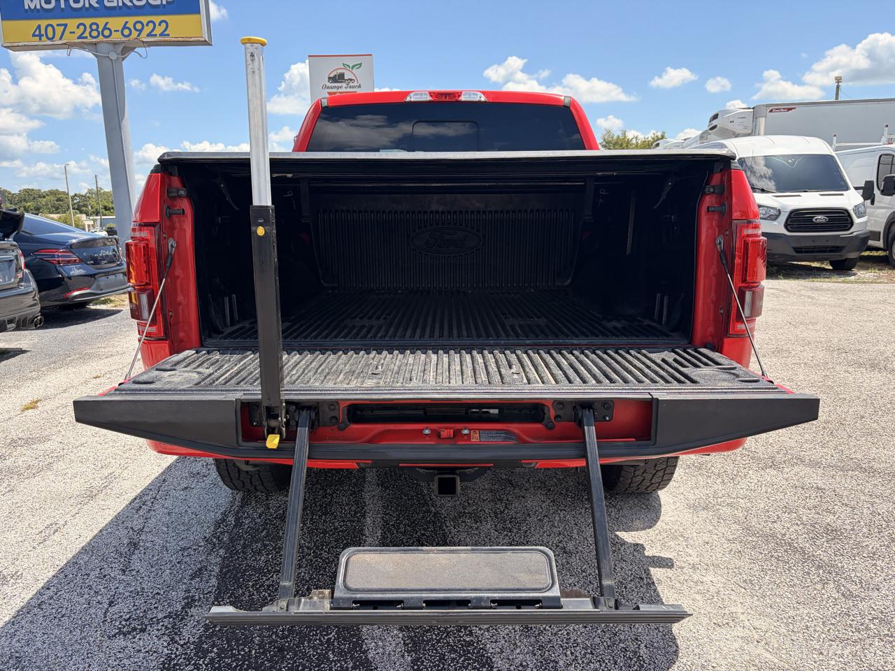 Ford F-150 4WD SuperCrew 145" FX4 2017
