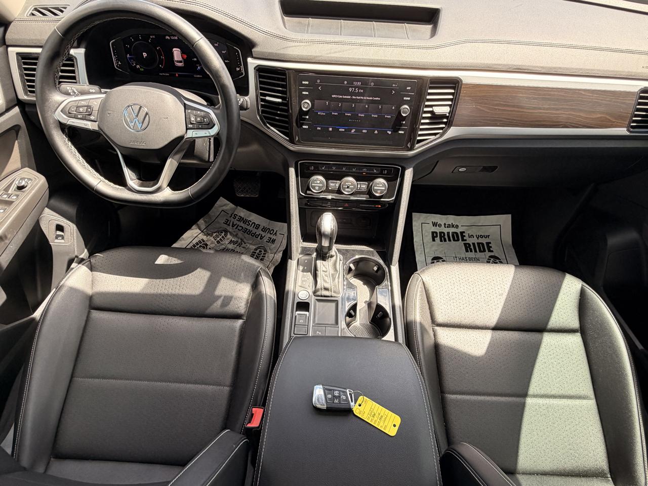 Volkswagen Atlas V6 SE w/Technology 2023