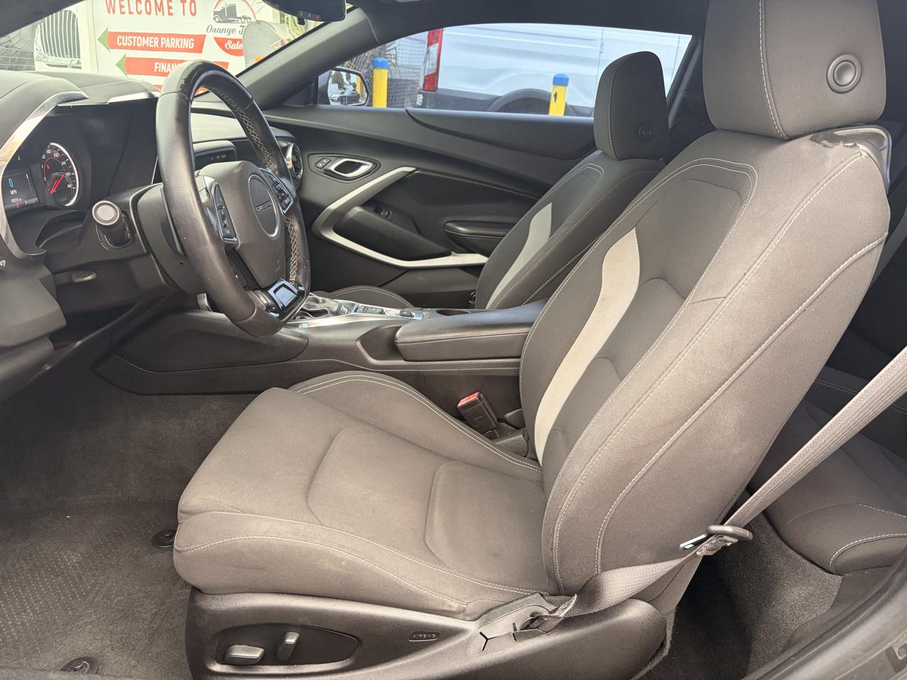 Chevrolet Camaro 1LT Coupe 8A 2018