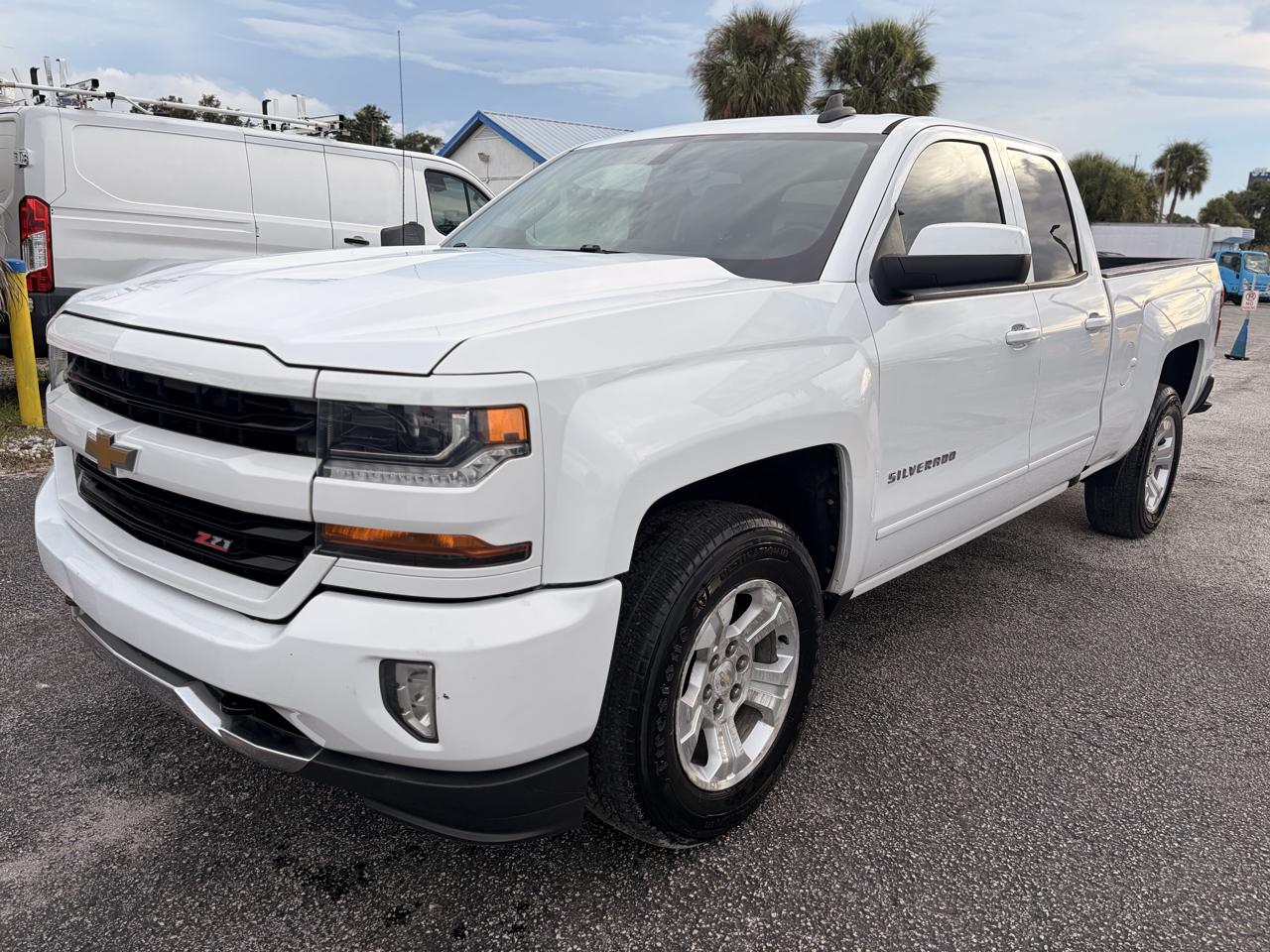 Chevrolet Silverado 1500 LT Z71 Dbl Cab 4WD 2017