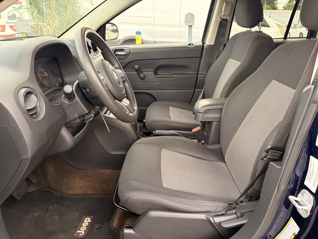 Jeep Compass Sport FWD 2014