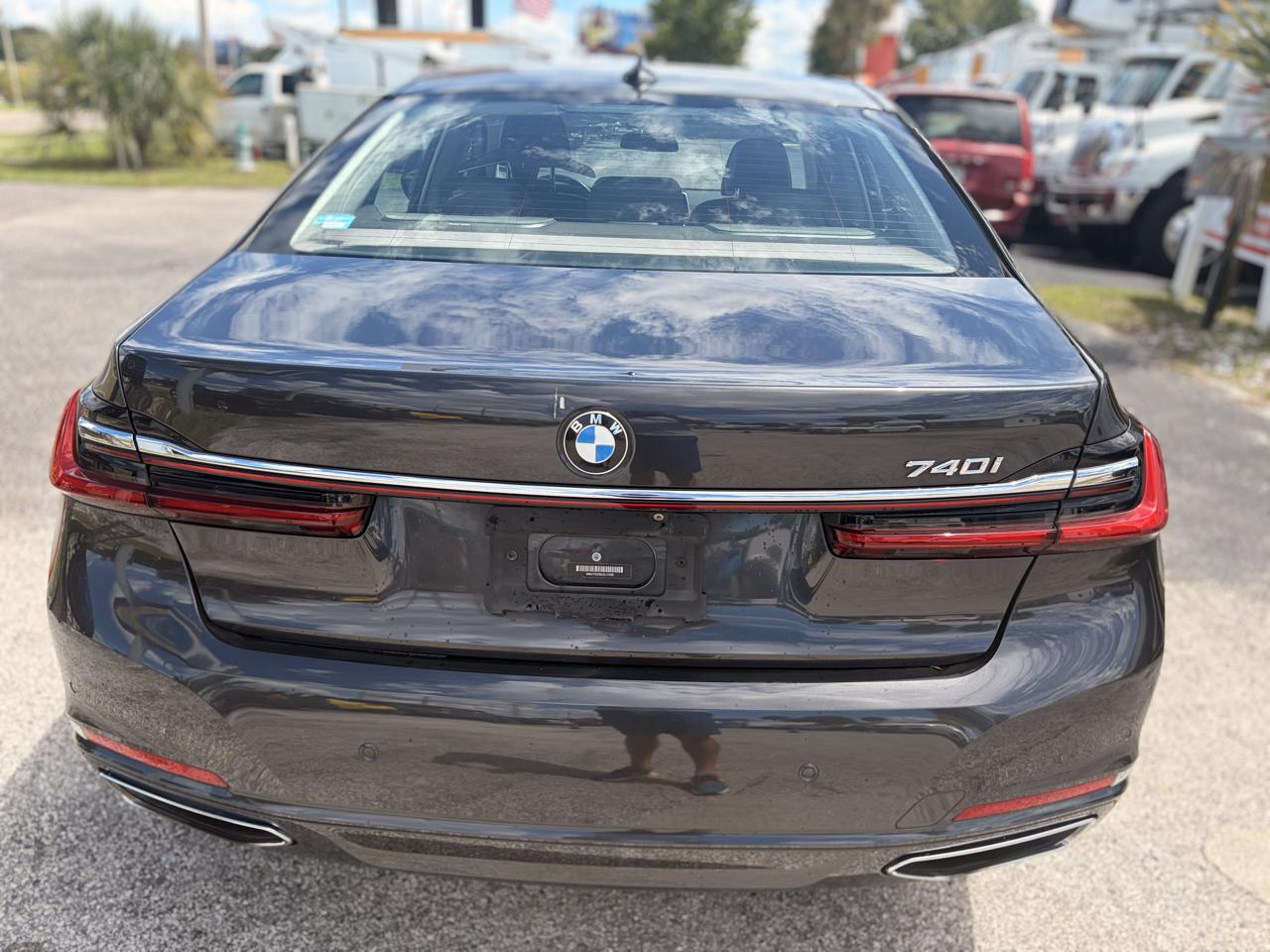 BMW 7-Series 740i 2020