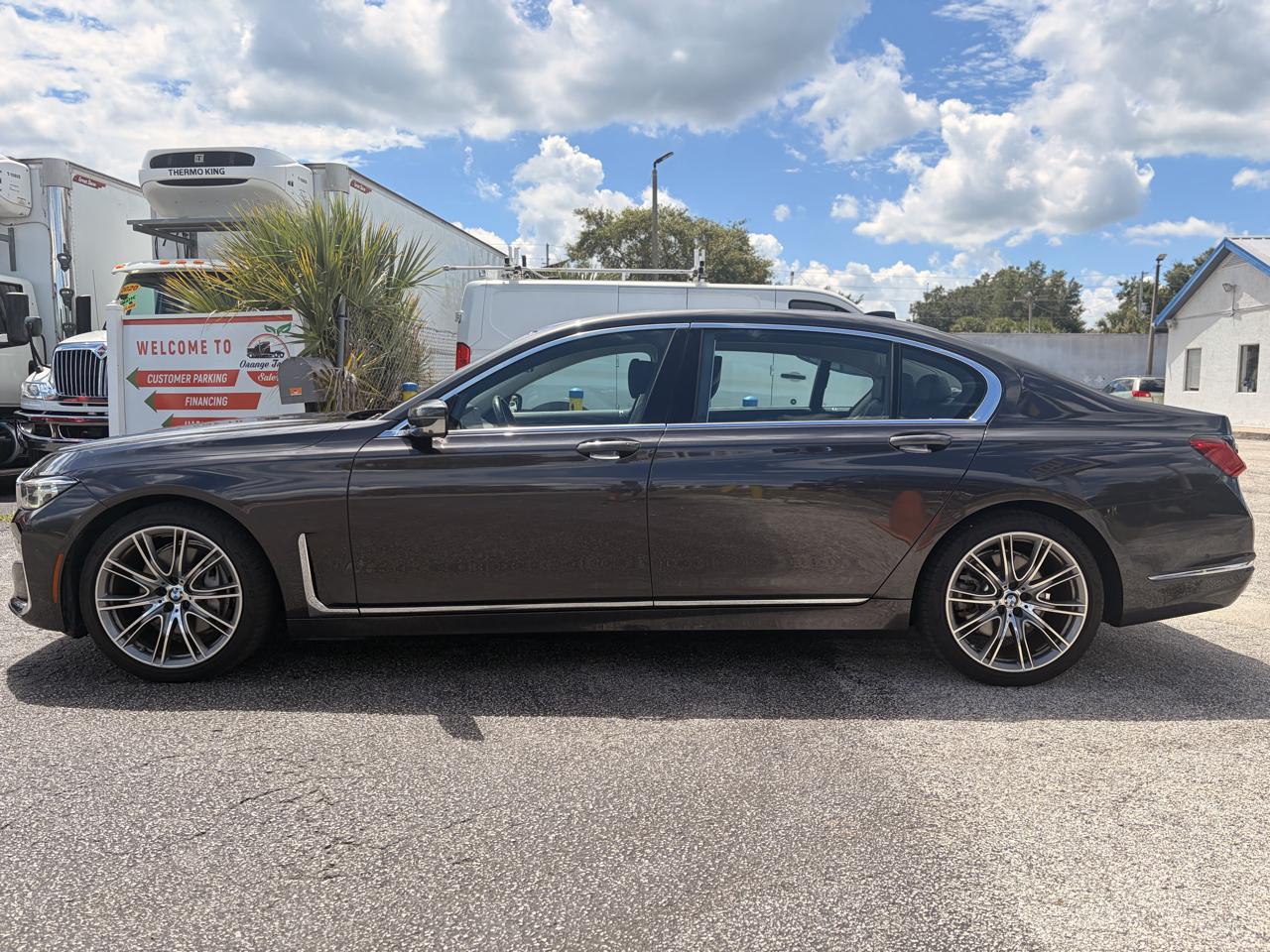 BMW 7-Series 740i 2020