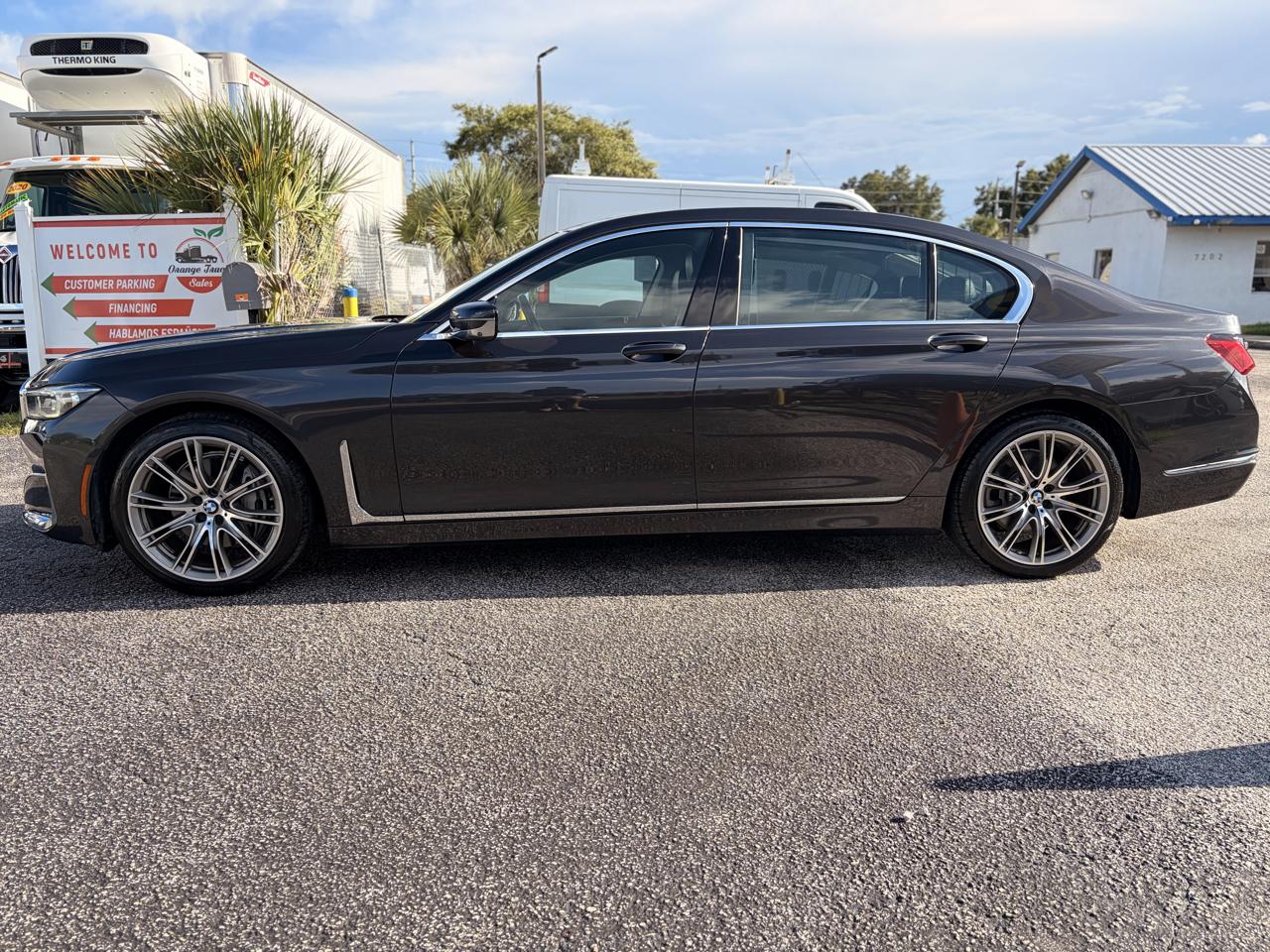 BMW 7-Series 740i 2020