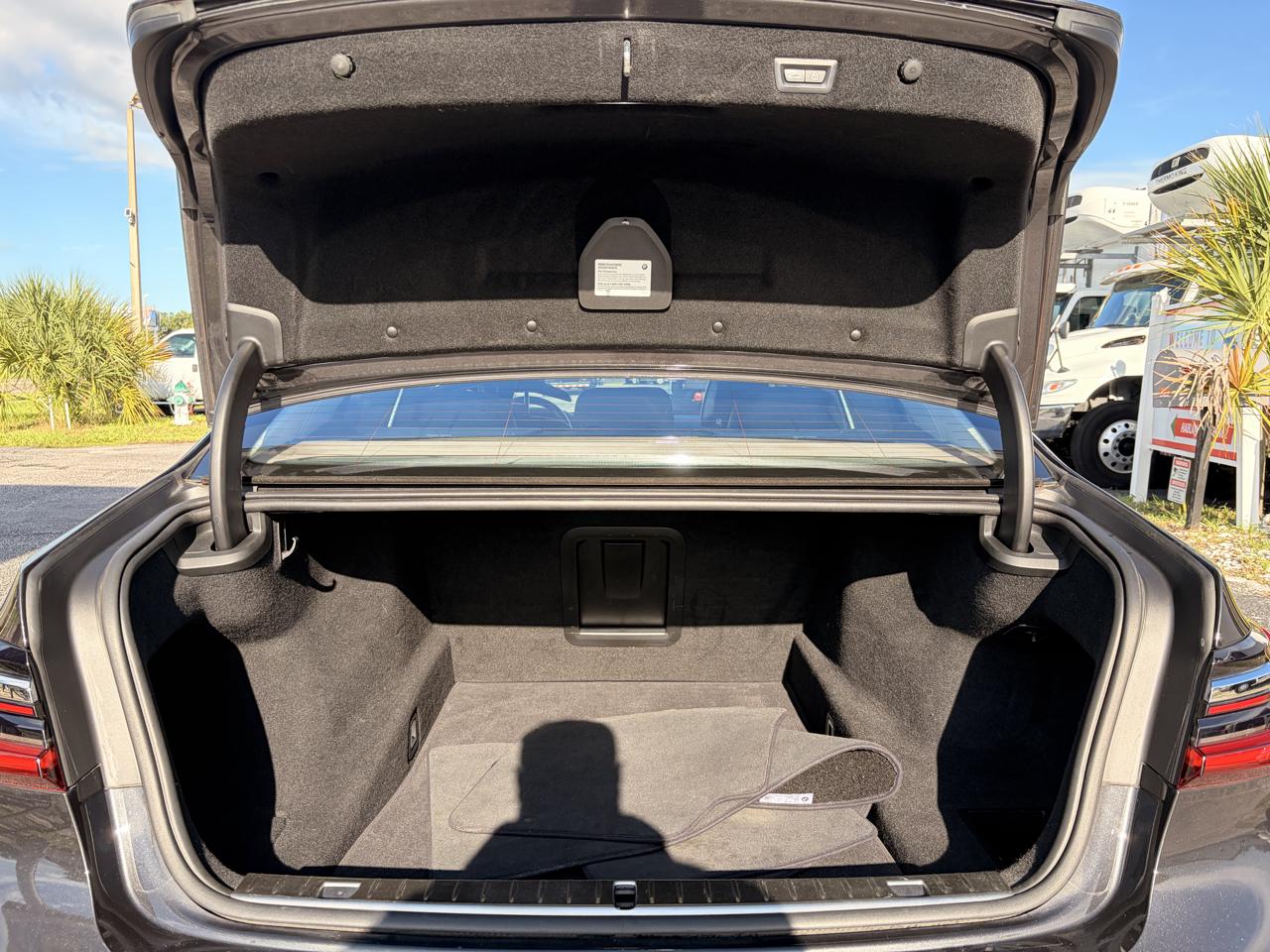 BMW 7-Series 740i 2020