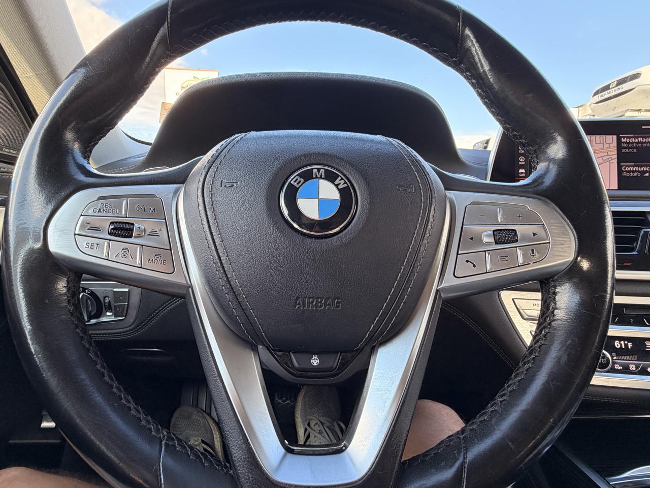 BMW 7-Series 740i 2020