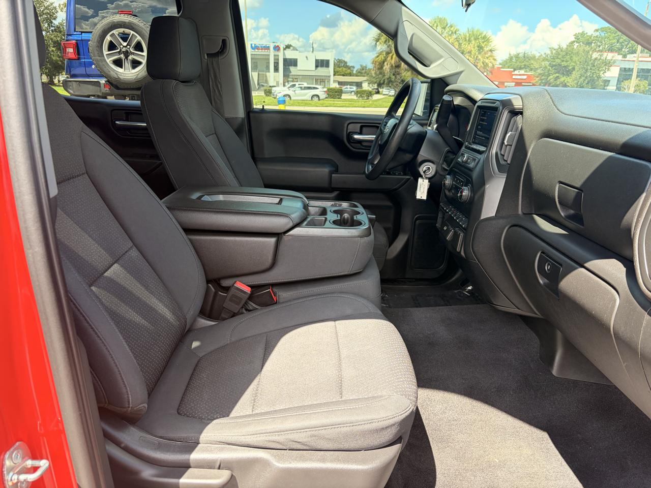 Chevrolet Silverado 1500 2WD Crew Cab 157" Custom 2020