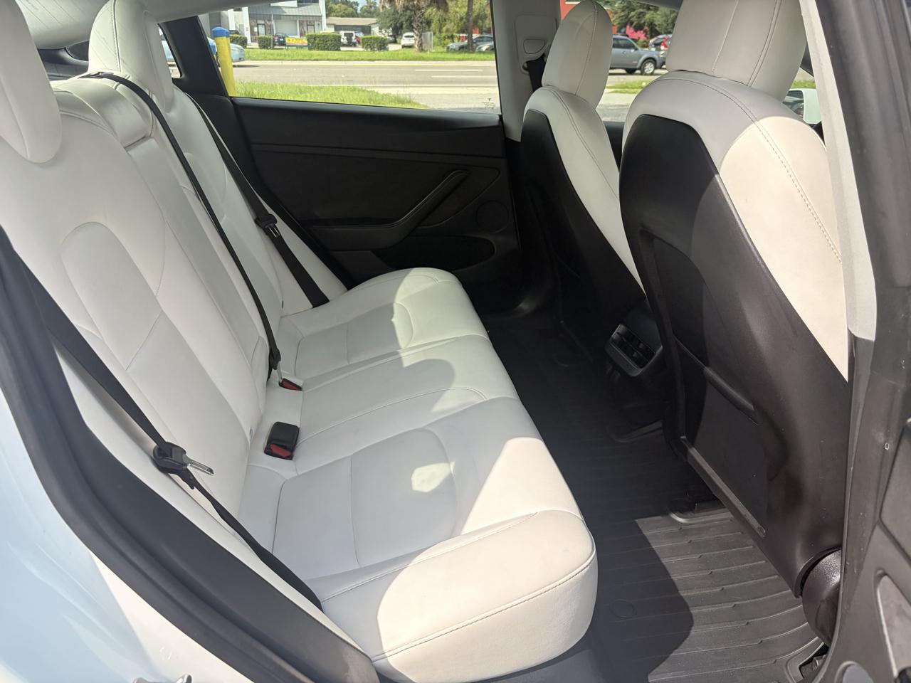 Tesla Model 3 Standard Range Plus 2021
