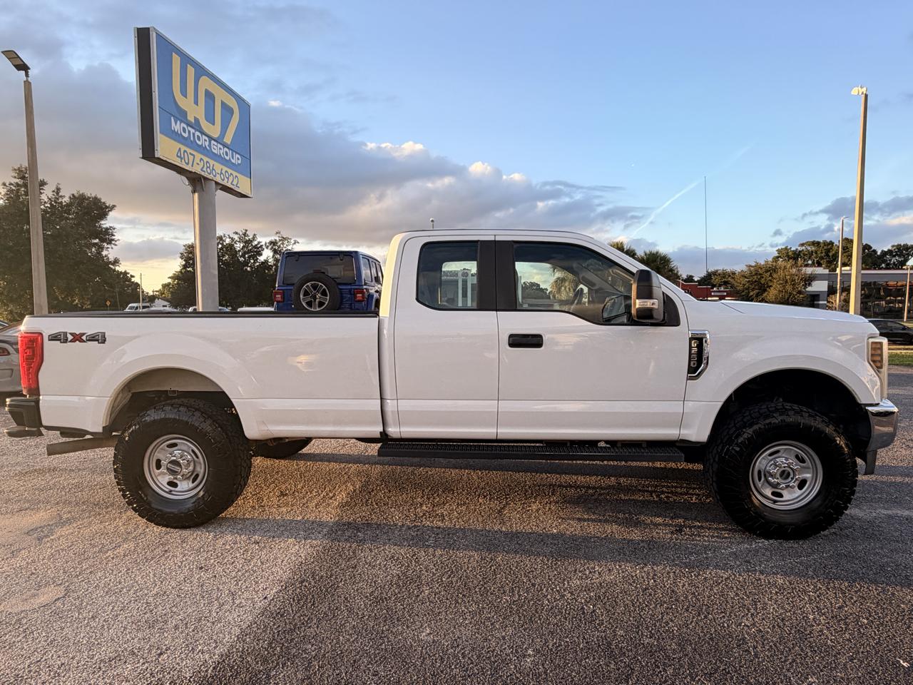Ford F-250 SD XL SuperCab Long Bed 4WD 2018